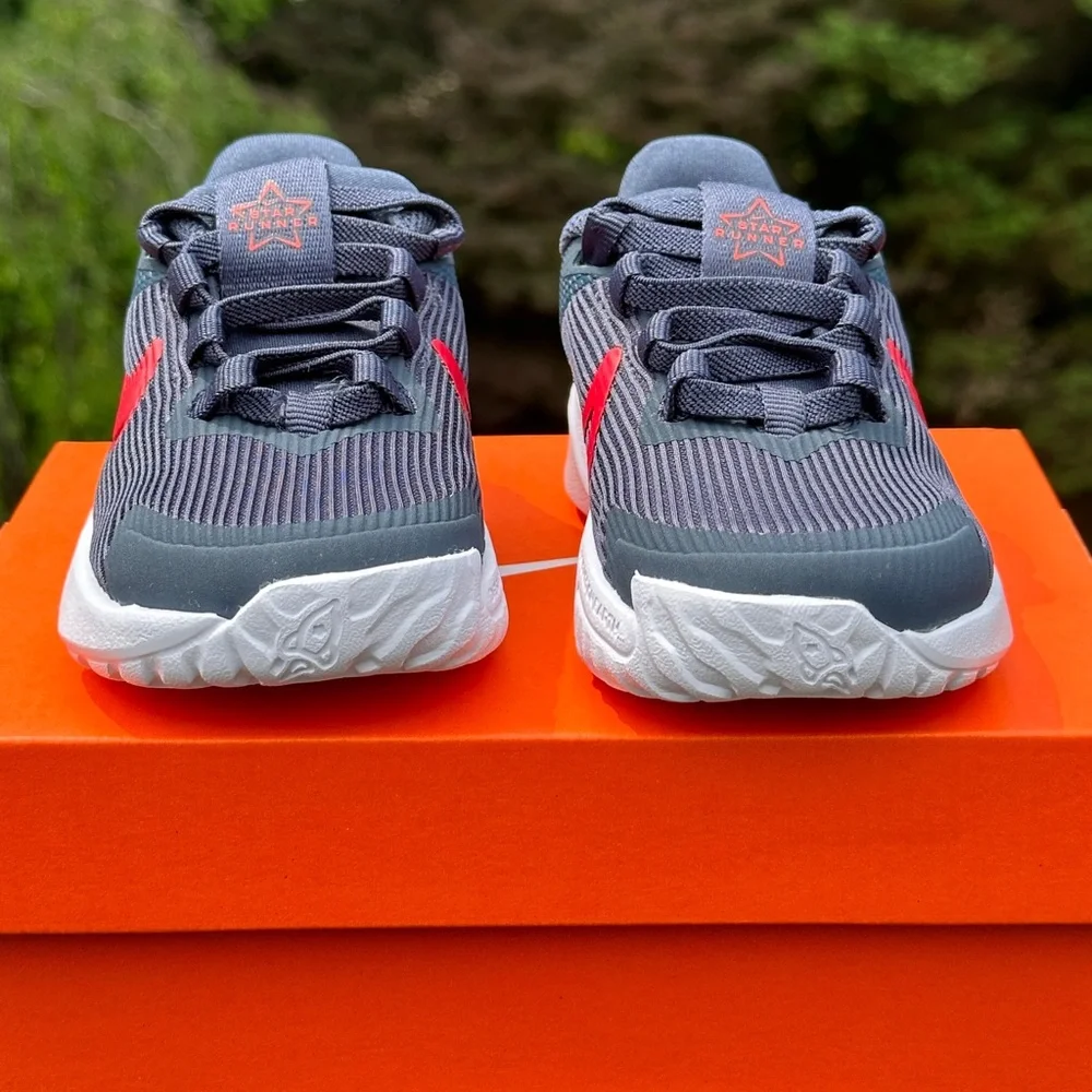 Nike Baby Toddler Unisex Navy Star Runner 4 NN Low Casual Sneaker 4C 5C NEW